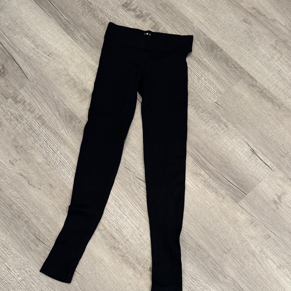 Three Dots Black Leggings